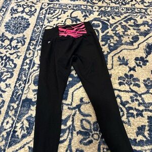 Black and Pink Leggings fabletics